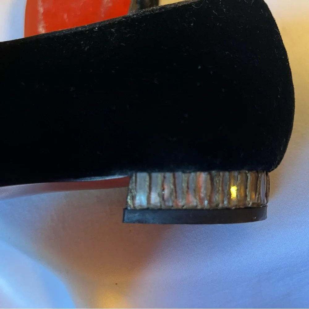 VINTAGE Christian Louboutin Black Velvet Flats - Picture 6 of 7